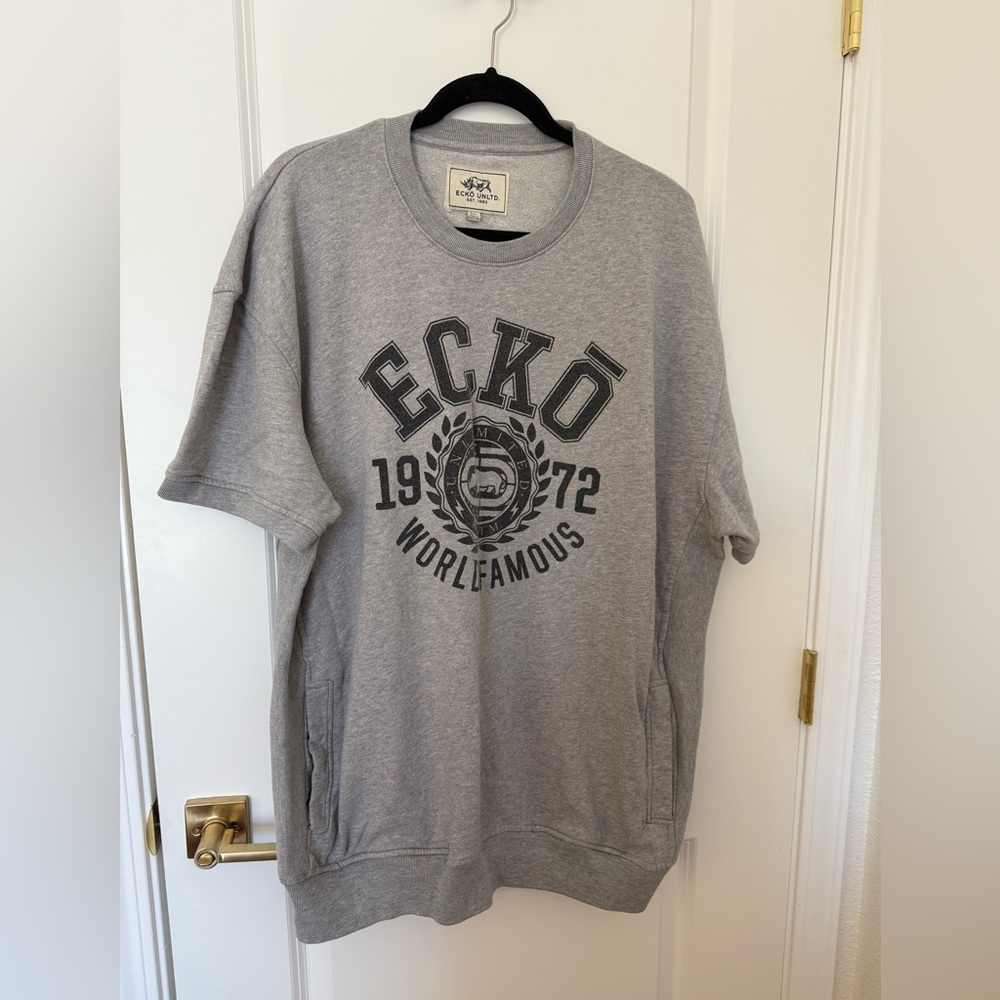 Ecko Unltd. Y2K Gray Graphic Short Sleeve Sweatshirt * Size 3XL * Vintage